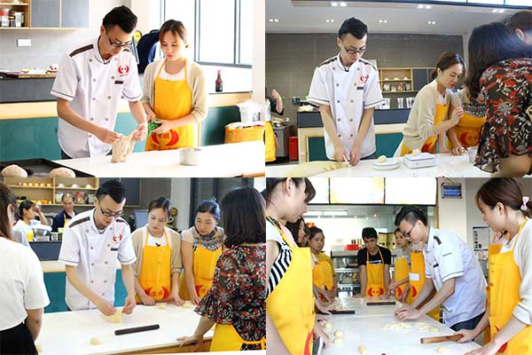 在深圳煌旗西饼培训班学做西饼技术多少钱