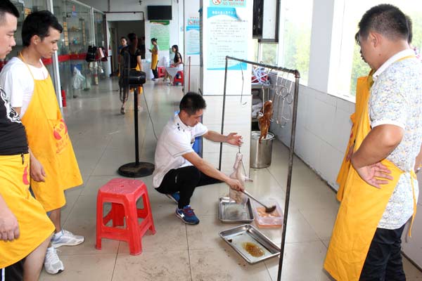 煌旗广式烧腊培训学员案例