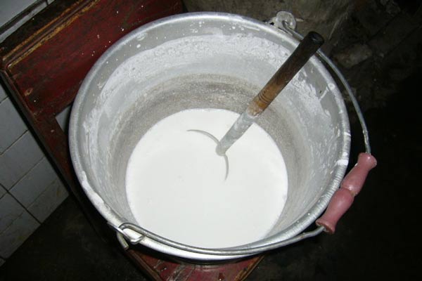 肠粉的米浆加什么让米浆更白