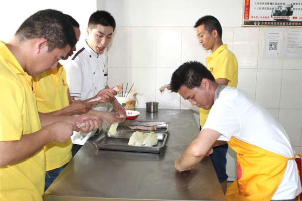 深圳公明哪里可以学做烧烤技术