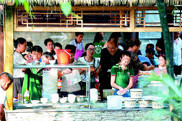 中小型餐饮店选址的诀窍:不要太扎堆